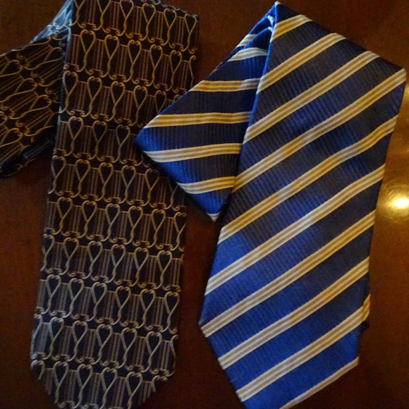 Gucci, Valentino Silk Mens Ties Like New Ties - Picture 1 of 6